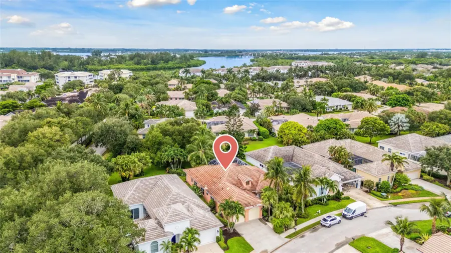 9017 Englewood Ct, Vero Beach, FL 32963 - Image #3