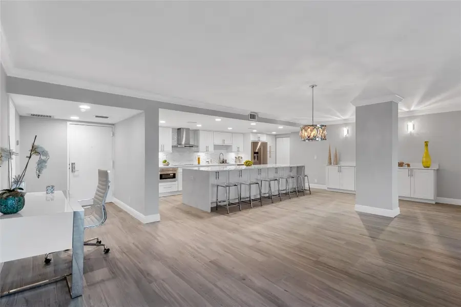 777 Bayshore Drive #705, Fort Lauderdale, FL 33304 - Image #3