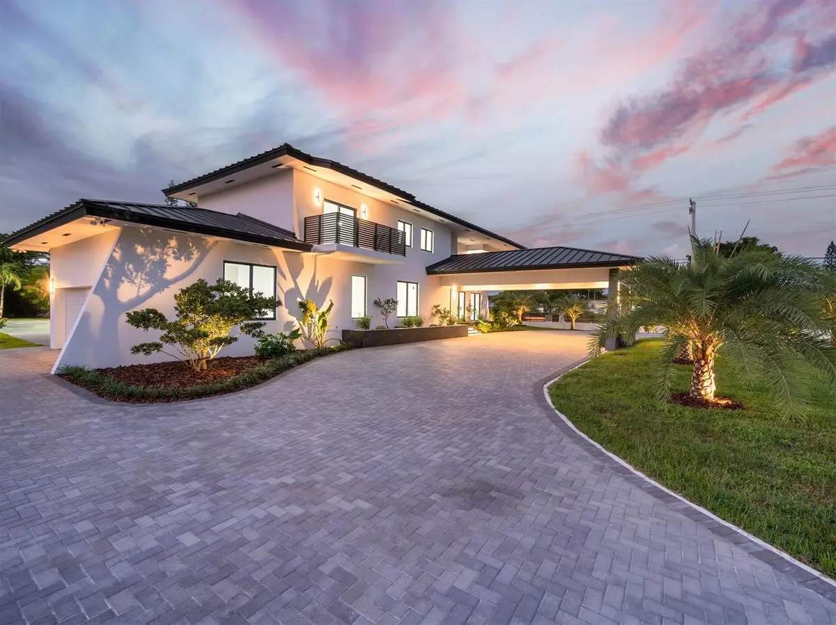 10201 SW 64th St, Miami, FL 33173 - Image #1