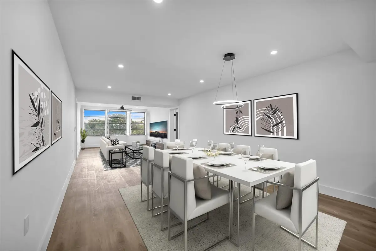 6037 Balboa Circle #401, Boca Raton, FL 33433 - Image #1