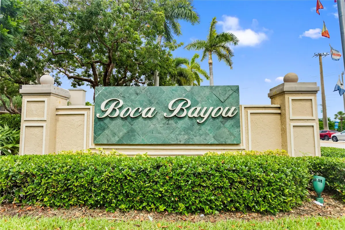 16 Royal Palm Way #302, Boca Raton, FL 33432 - Image #1