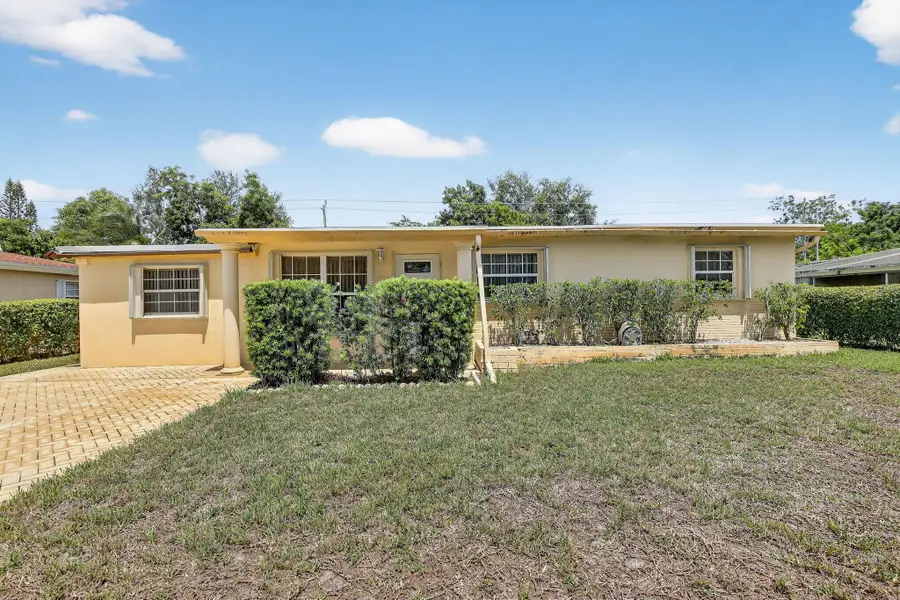 5701 Hope St, Hollywood, FL 33021 - Image #2