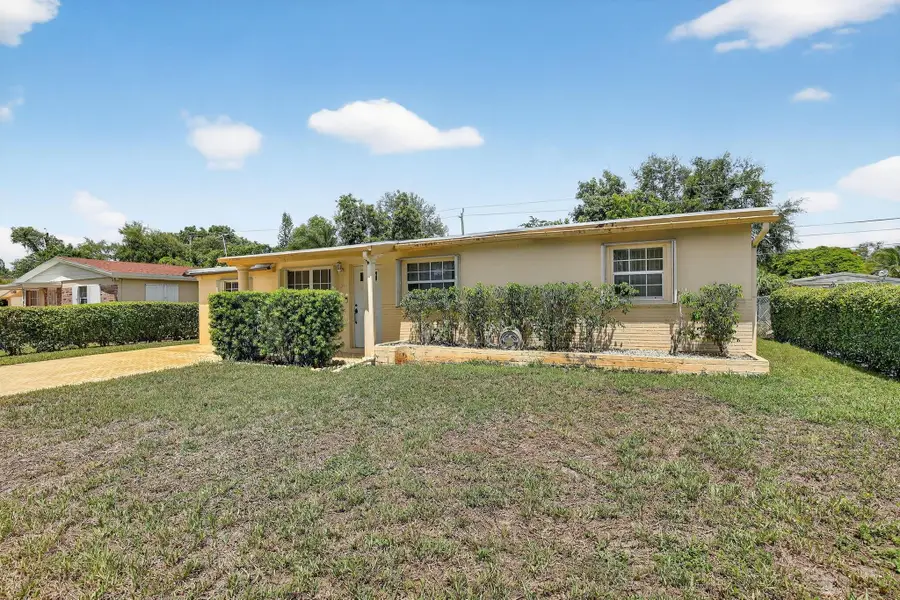 5701 Hope St, Hollywood, FL 33021 - Image #3