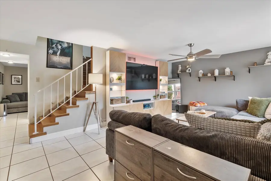 29 Laredo Pl #29, Davie, FL 33324 - Image #3