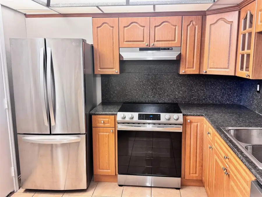 404 NW 68th Avenue #301, Plantation, FL 33317 - Image #3