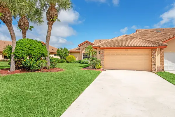 8486 Heather Pl, Boynton Beach, FL 33472