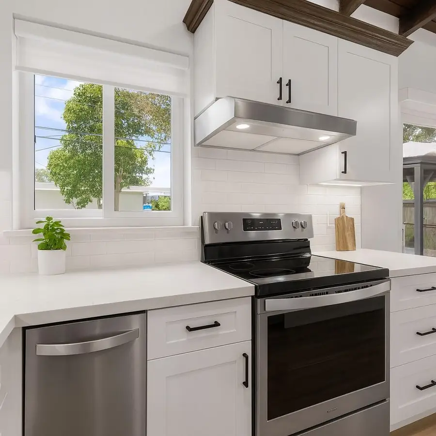 529 SW 22nd Ave, Fort Lauderdale, FL 33312 - Image #3