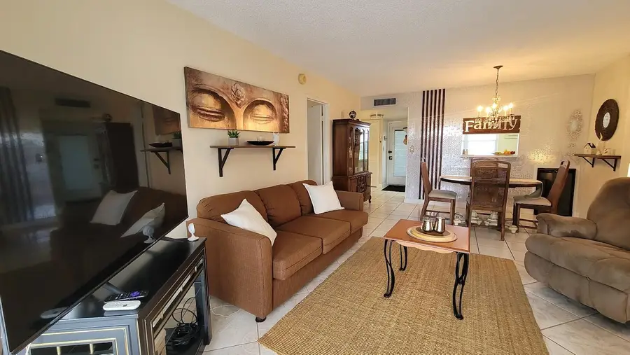 2901 NW 48th Ave #461, Lauderdale Lakes, FL 33313 - Image #3