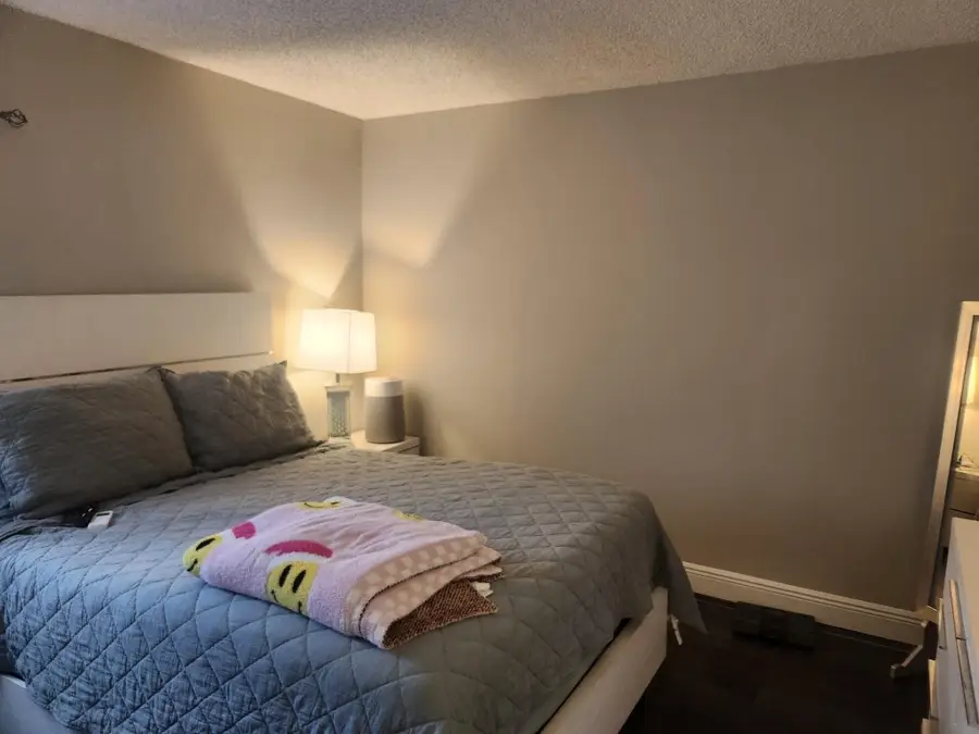 640 SW 68th Terrace, Pembroke Pines, FL 33023 - Image #3