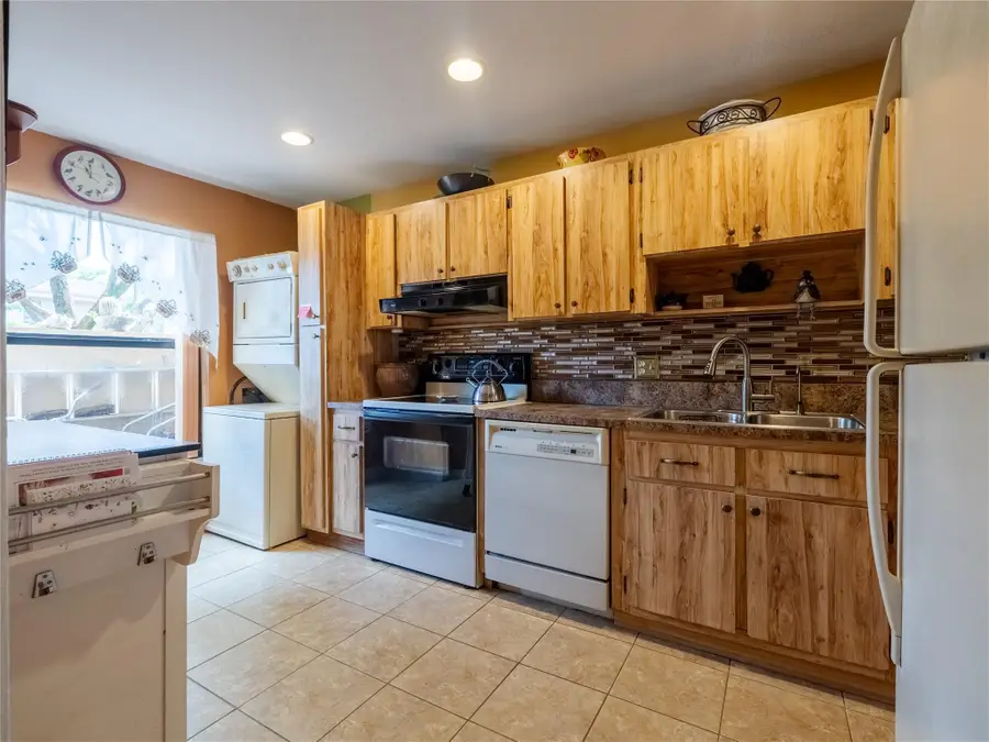 1448 NW 97th Ter #283, Pembroke Pines, FL 33024 - Image #3