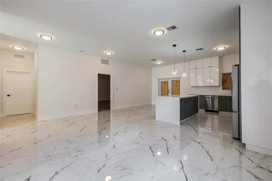 2861 NW 8th Ct, Fort Lauderdale, FL 33311 - Image #3