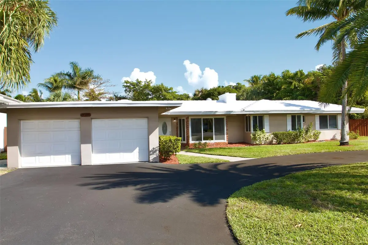 2780 NE 22nd Av, Lighthouse Point, FL 33064 - Image #1