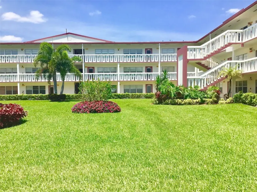 135 Fanshaw D #135, Boca Raton, FL 33434 - Image #2