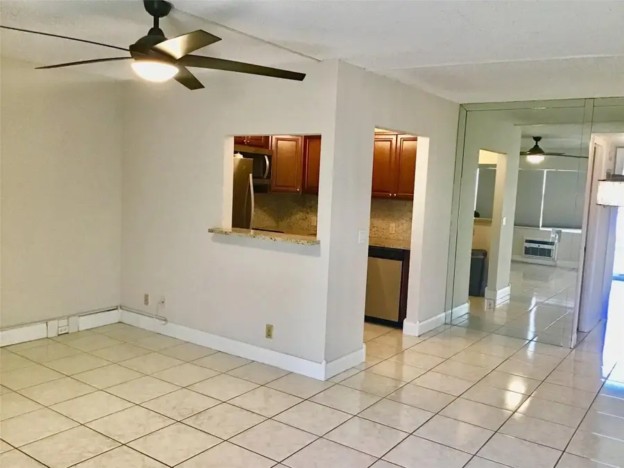 135 Fanshaw D #135, Boca Raton, FL 33434 - Image #3