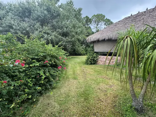 3015 SE Ranch Acres Cir, Jupiter, FL 33478