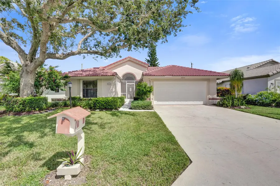 8860 Boatswain Dr, Boynton Beach, FL 33436 - Image #2