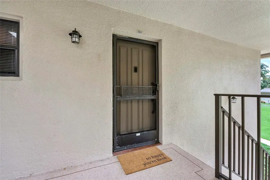 195 Deer Creek Boulevard #807, Deerfield Beach, FL 33442 - Image #3