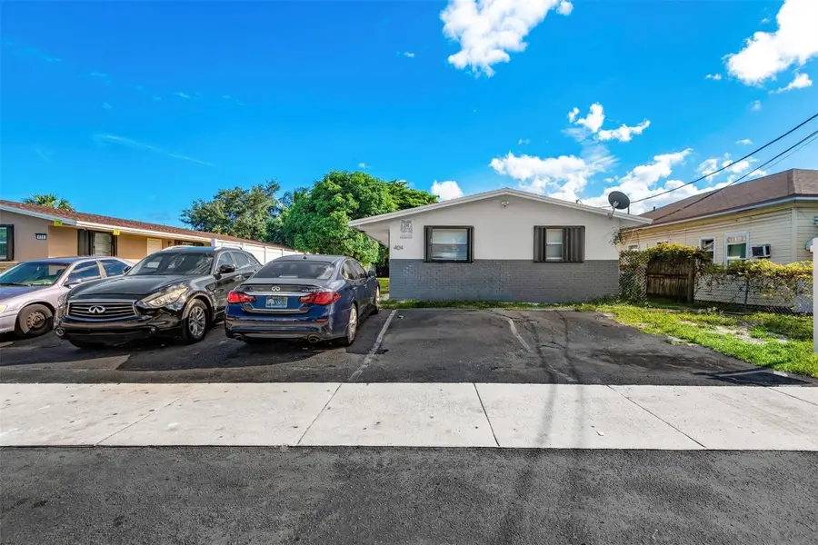 404 NE 4th Street, Pompano Beach, FL 33060 - Image #3