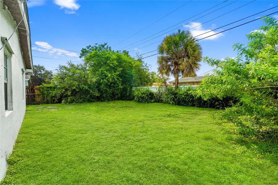 3110 NW 5th Ct, Lauderhill, FL 33311 - Image #3