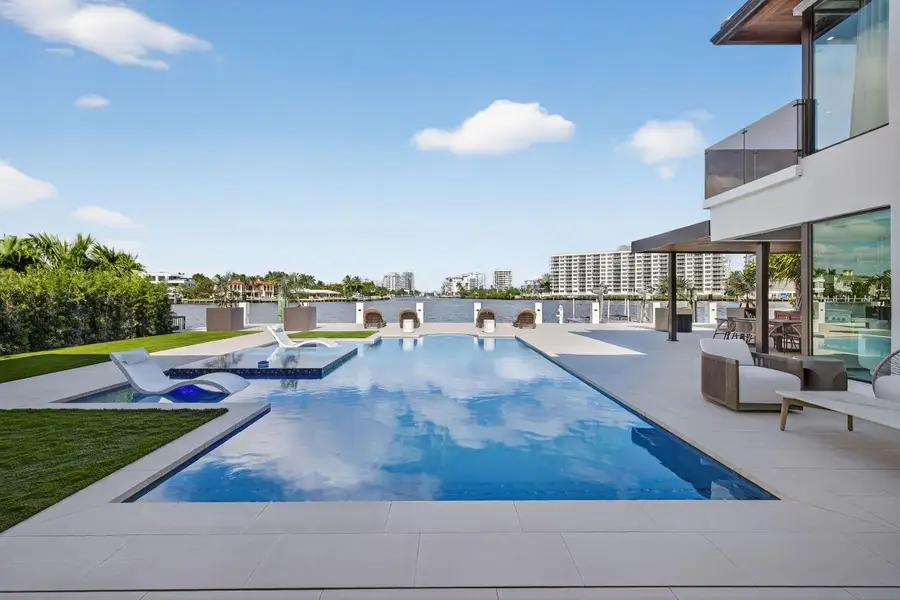 2533 Aqua Vista Boulevard, Fort Lauderdale, FL 33301 - Image #3