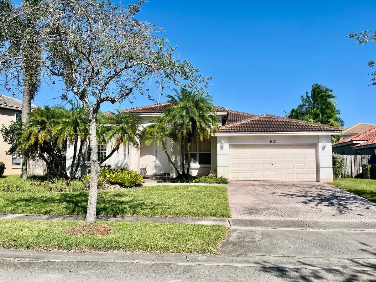 16775 NW 8th St, Pembroke Pines, FL 33028 - Image #1