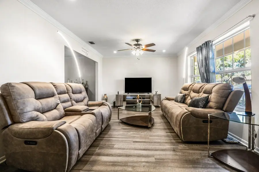 7480 NW 13th Ct, Plantation, FL 33313 - Image #3