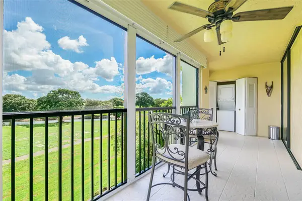 3650 Environ Blvd #401, Lauderhill, FL 33319