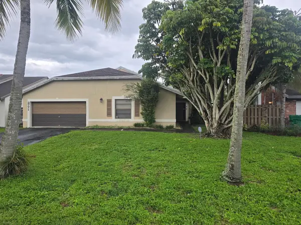 3771 NW 73rd Way, Coral Springs, FL 33065