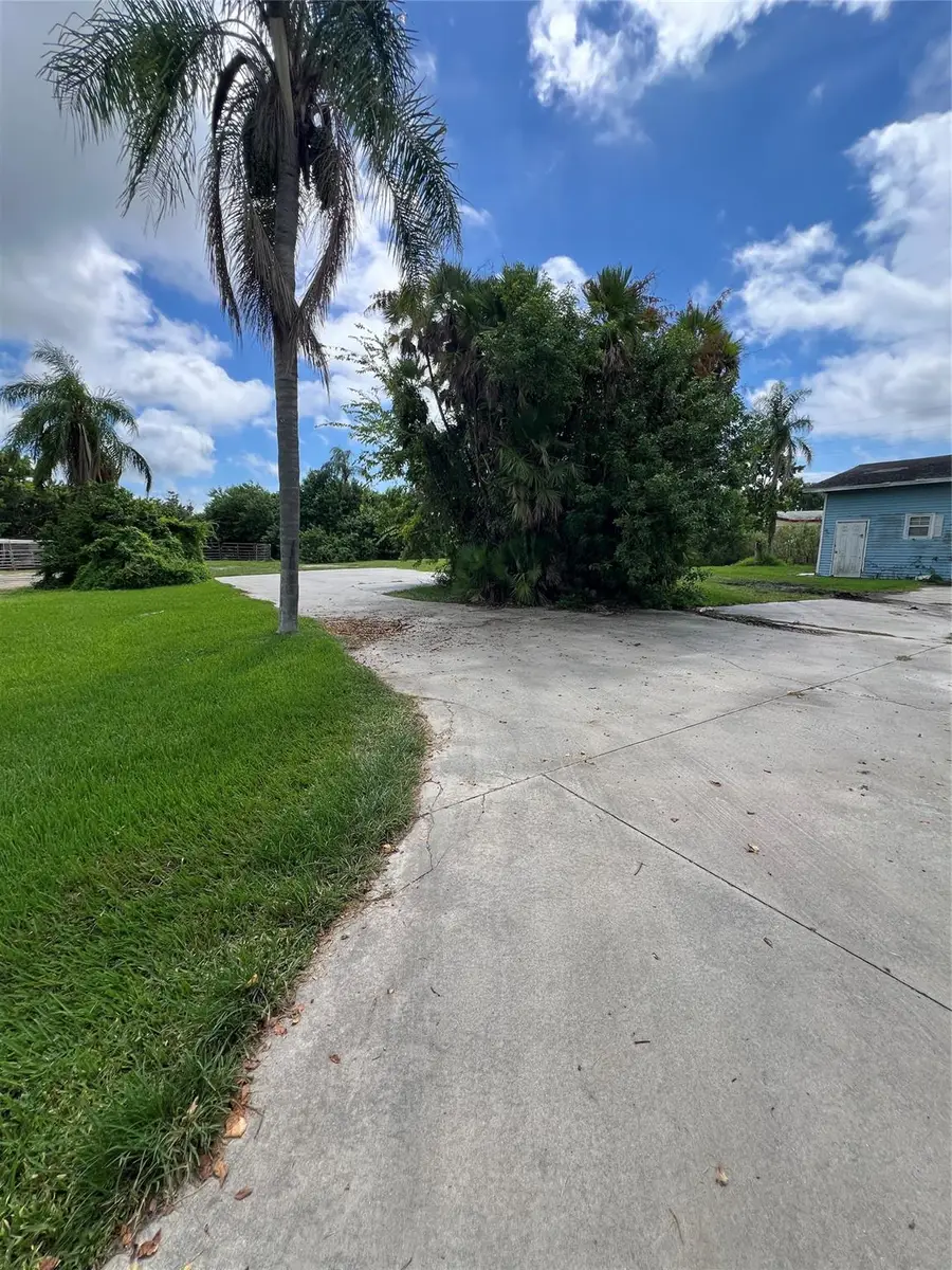 4196 SW 11th Way, Okeechobee, FL 34974 - Image #2