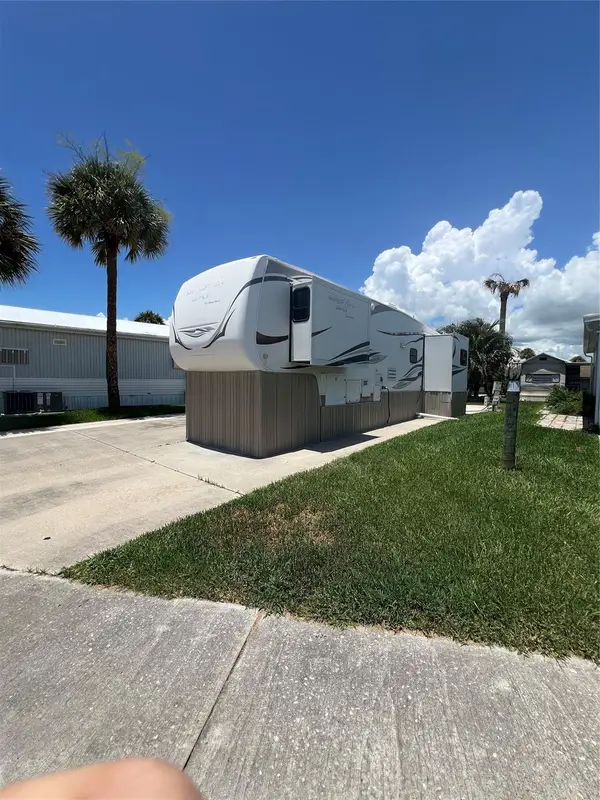 6657 SE 56th St, Okeechobee, FL 34974