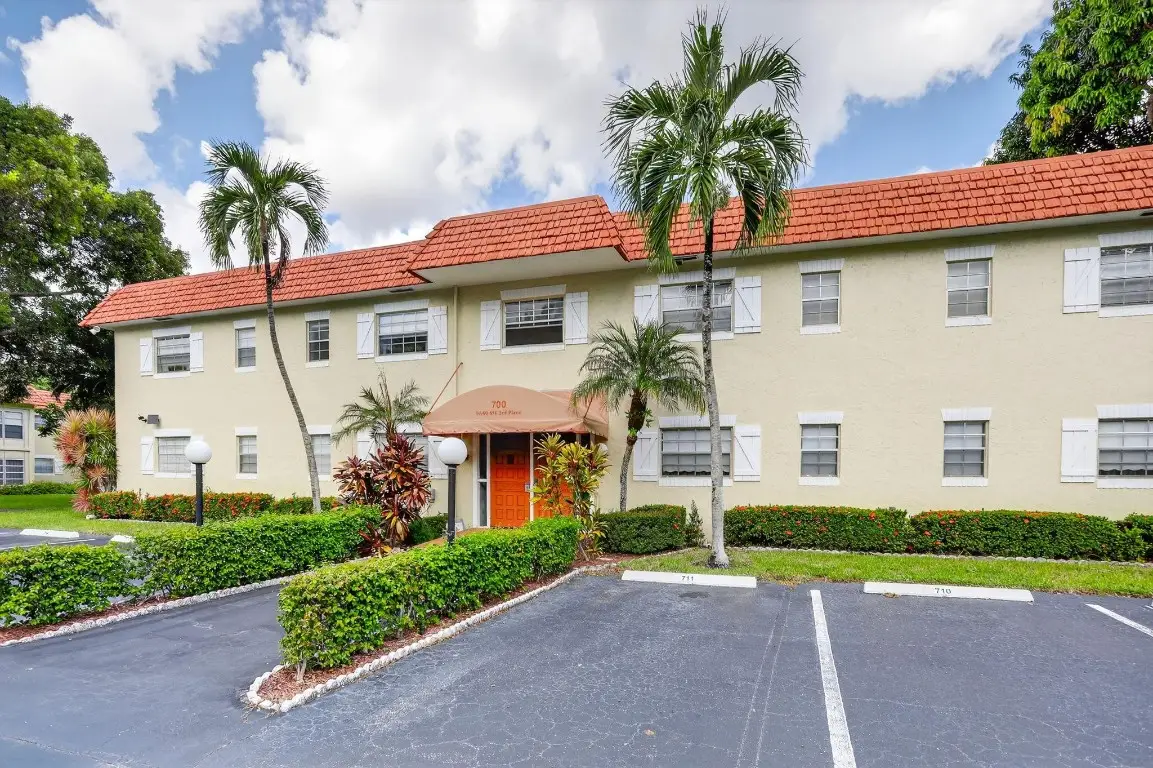 5640 SW 3rd Place #208, Margate, FL 33068 - Image #1