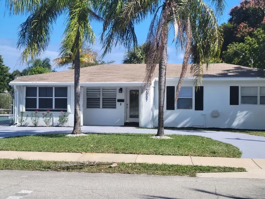 2007 Northridge Rd, Delray Beach, FL 33444 - Image #2