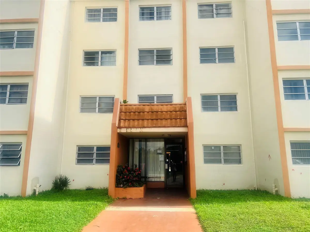 2201 NW 41st Ave #203, Lauderhill, FL 33313 - Image #1