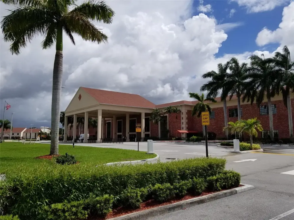 4090 Cornwall #4090, Boca Raton, FL 33434 - Image #1