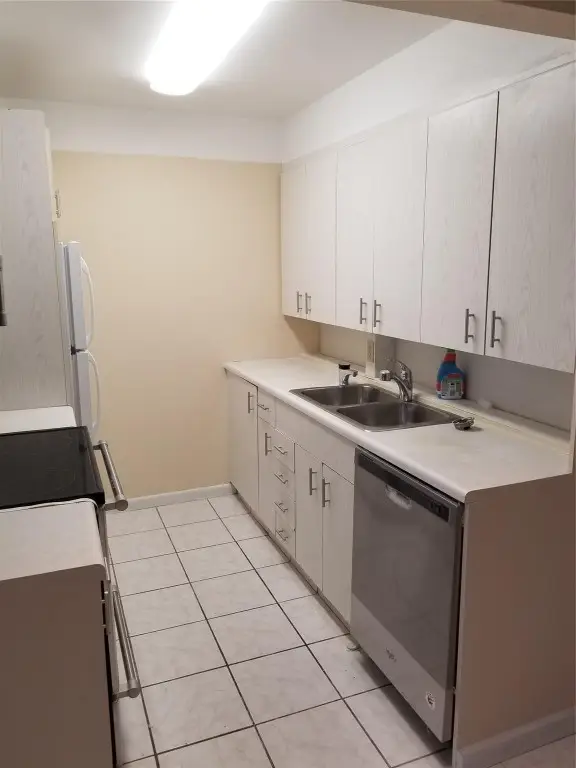 4090 Cornwall #4090, Boca Raton, FL 33434 - Image #3