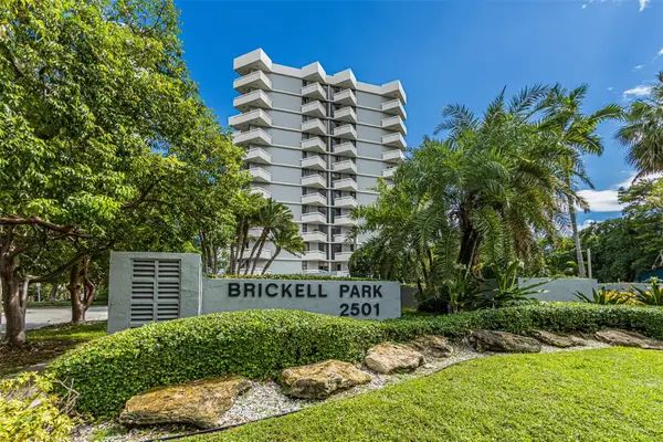 2501 Brickell Ave #903, Miami, FL 33129
