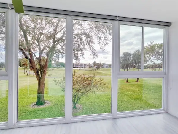 3004 Portofino Isle #B2, Coconut Creek, FL 33066