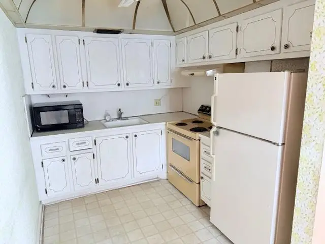 103 Newport F #103, Deerfield Beach, FL 33442 - Image #2