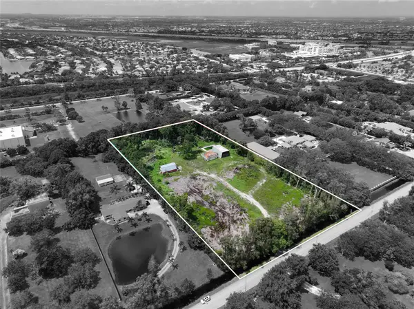 14390 Mustang Trl, Southwest Ranches, FL 33330