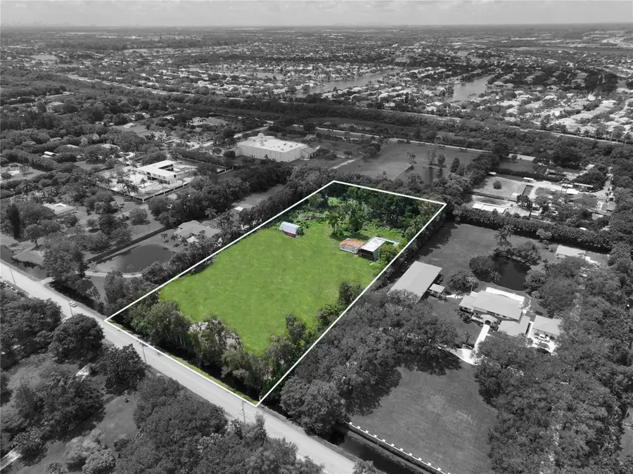 14390 Mustang Trl, Southwest Ranches, FL 33330 - Image #3