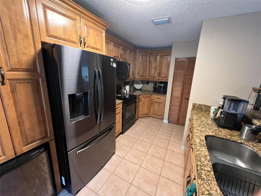 12757 NW 11th Ct, Sunrise, FL 33323 - Image #3