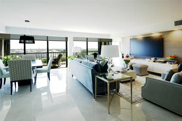 2450 Presidential Way #1006, West Palm Beach, FL 33401