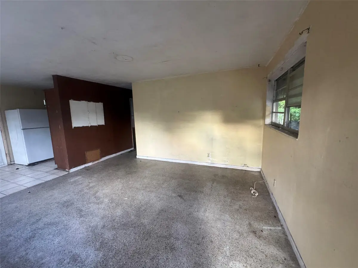 313 SW 15th Ter, Delray Beach, FL 33444 - Image #1