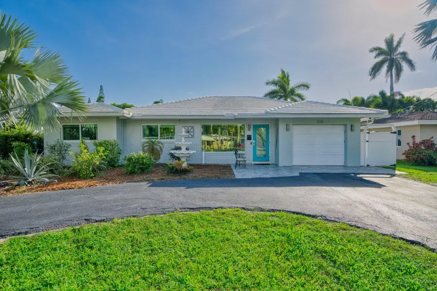 208 NE 30th St, Wilton Manors, FL 33334 - Image #3
