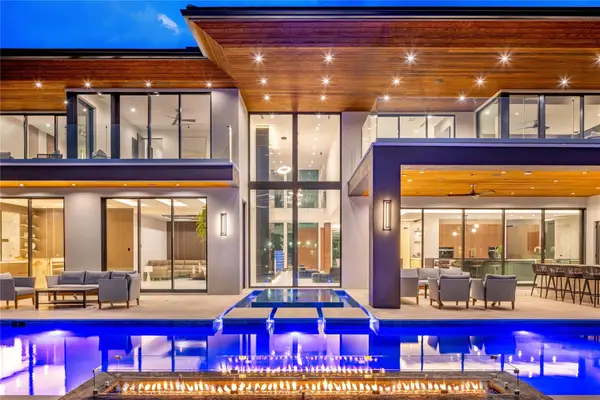 2733 NE 16th St, Fort Lauderdale, FL 33304