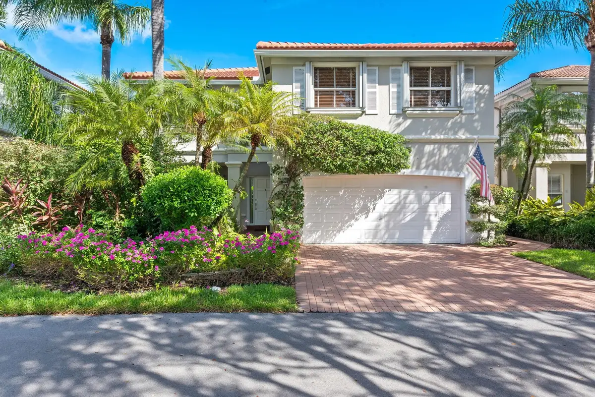 1085 W Lake St, Hollywood, FL 33019 - Image #1