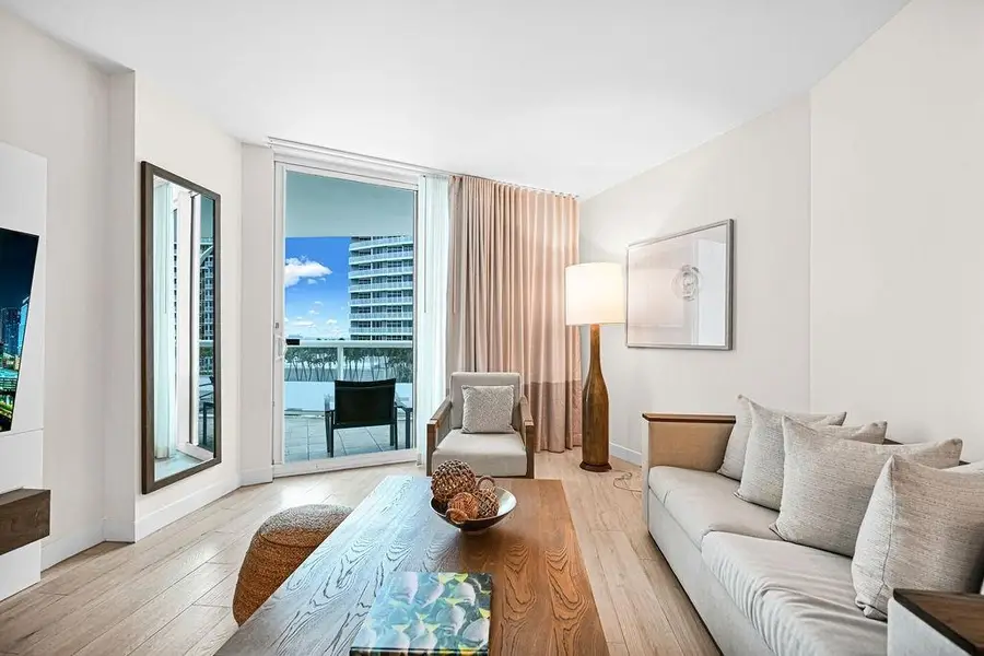 505 N Ft Lauderdale Bch Blvd #805, Fort Lauderdale, FL 33304 - Image #2