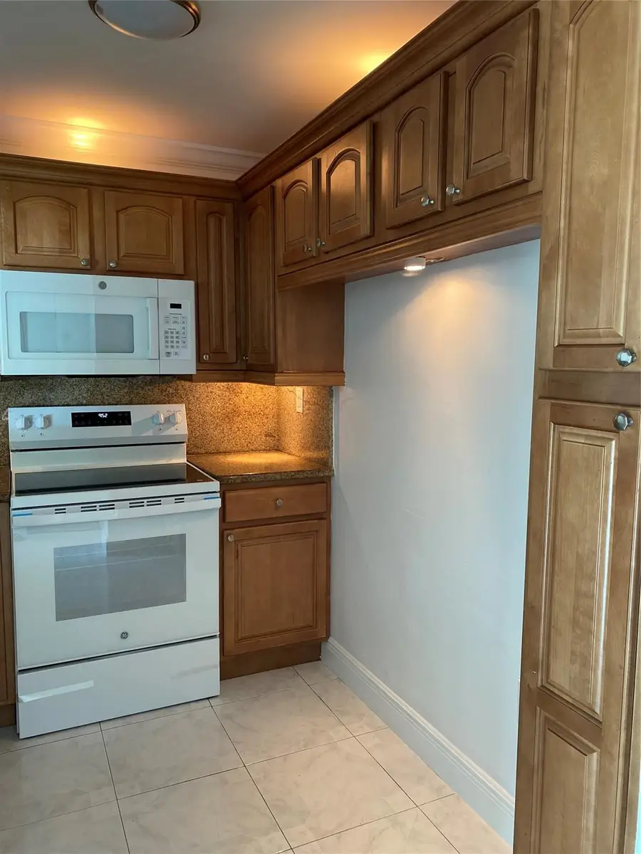 11790 SW 18th #106, Miami, FL 33175 - Image #3