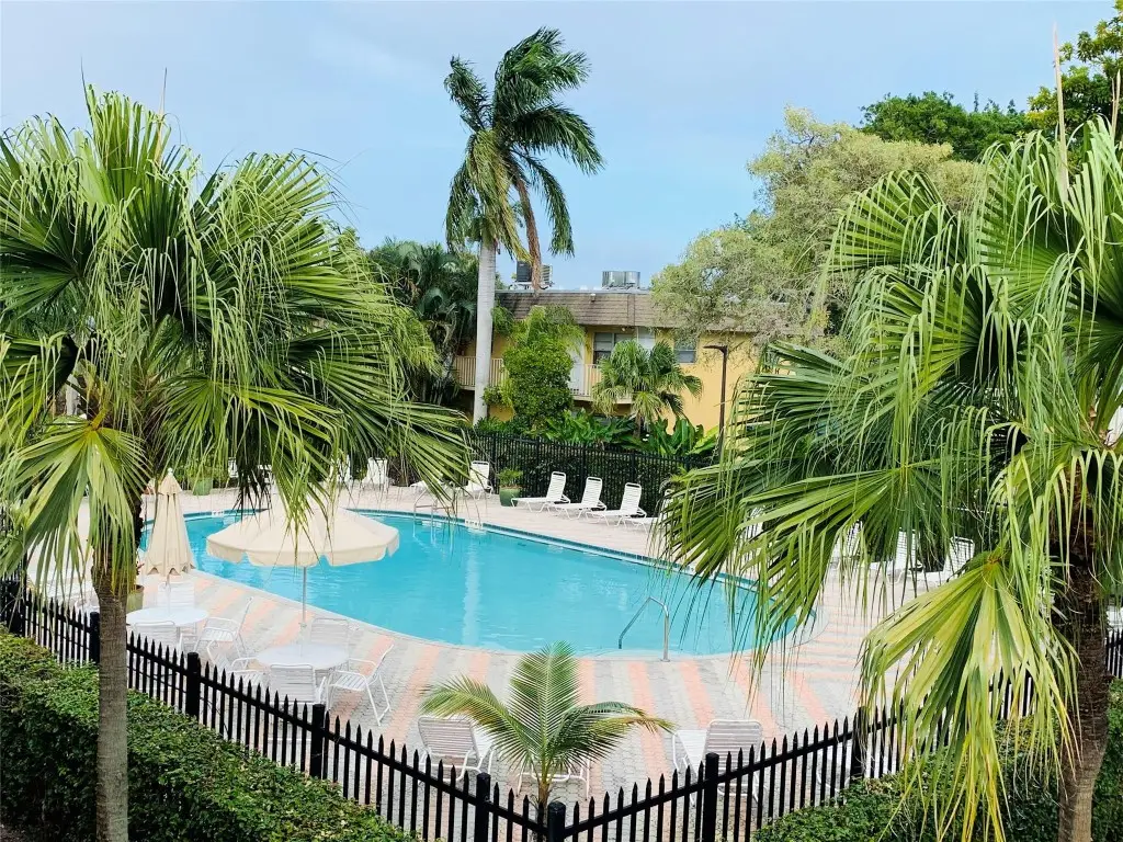 5150 NE 6 Avenue #132, Oakland Park, FL 33334 - Image #1