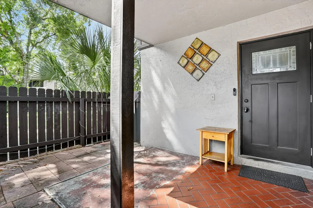 1343 Sussex Dr, North Lauderdale, FL 33068 - Image #1